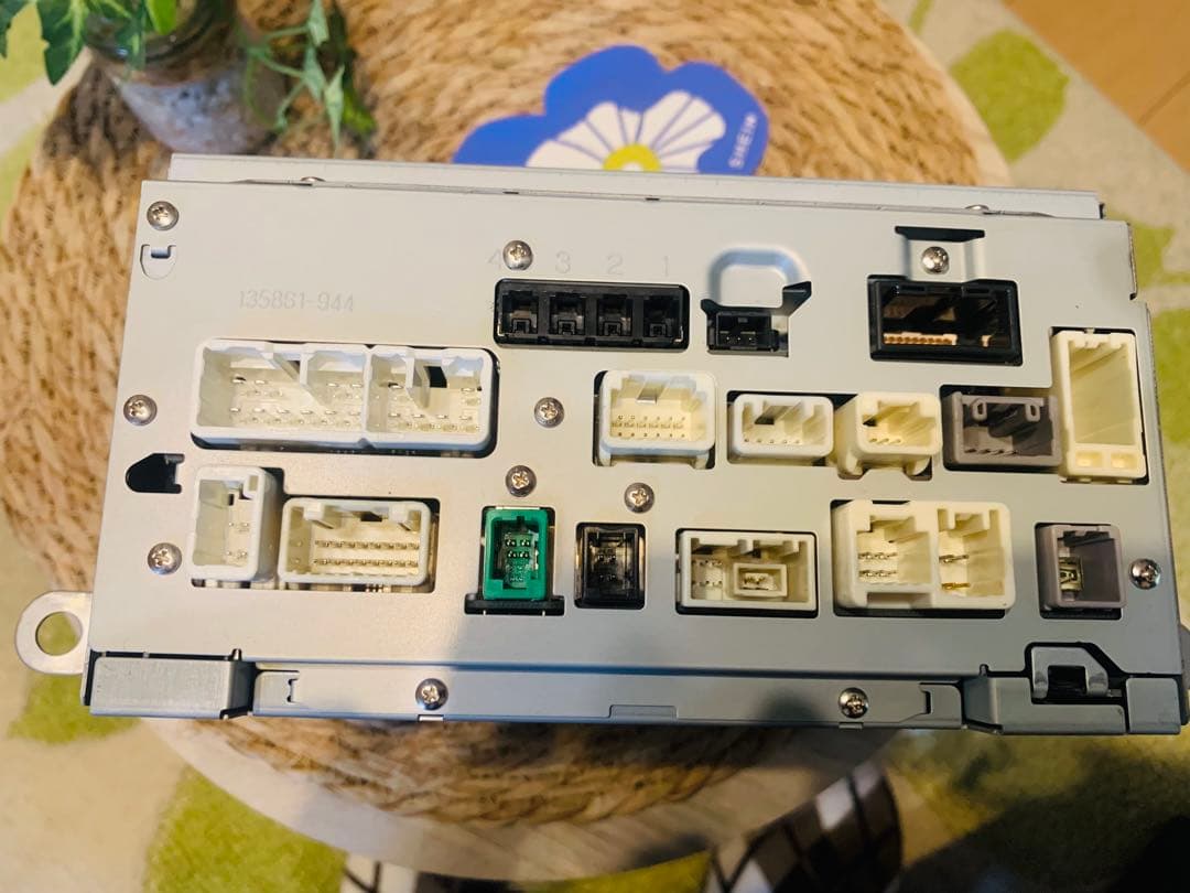 （中古）トヨタ純正ナビ　NSZT-W66T （DCM通信付き） 7インチ