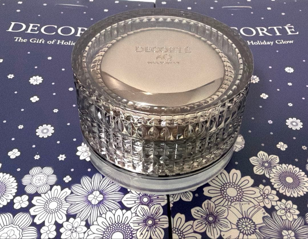 コスメデコルテ AQ ミリオリティ フェイスパウダー エレガントグレース