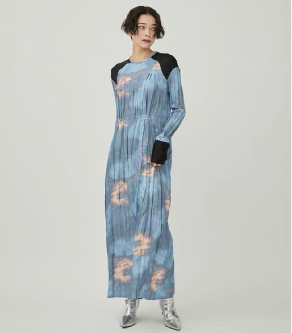 値下　【AKANE UTSUNOMIYA/アカネウツノミ ヤ】プリントワンピース