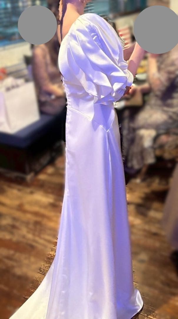 パフスリーブ サテンソフトマーメイドウエディングドレス 二次会 花嫁 S