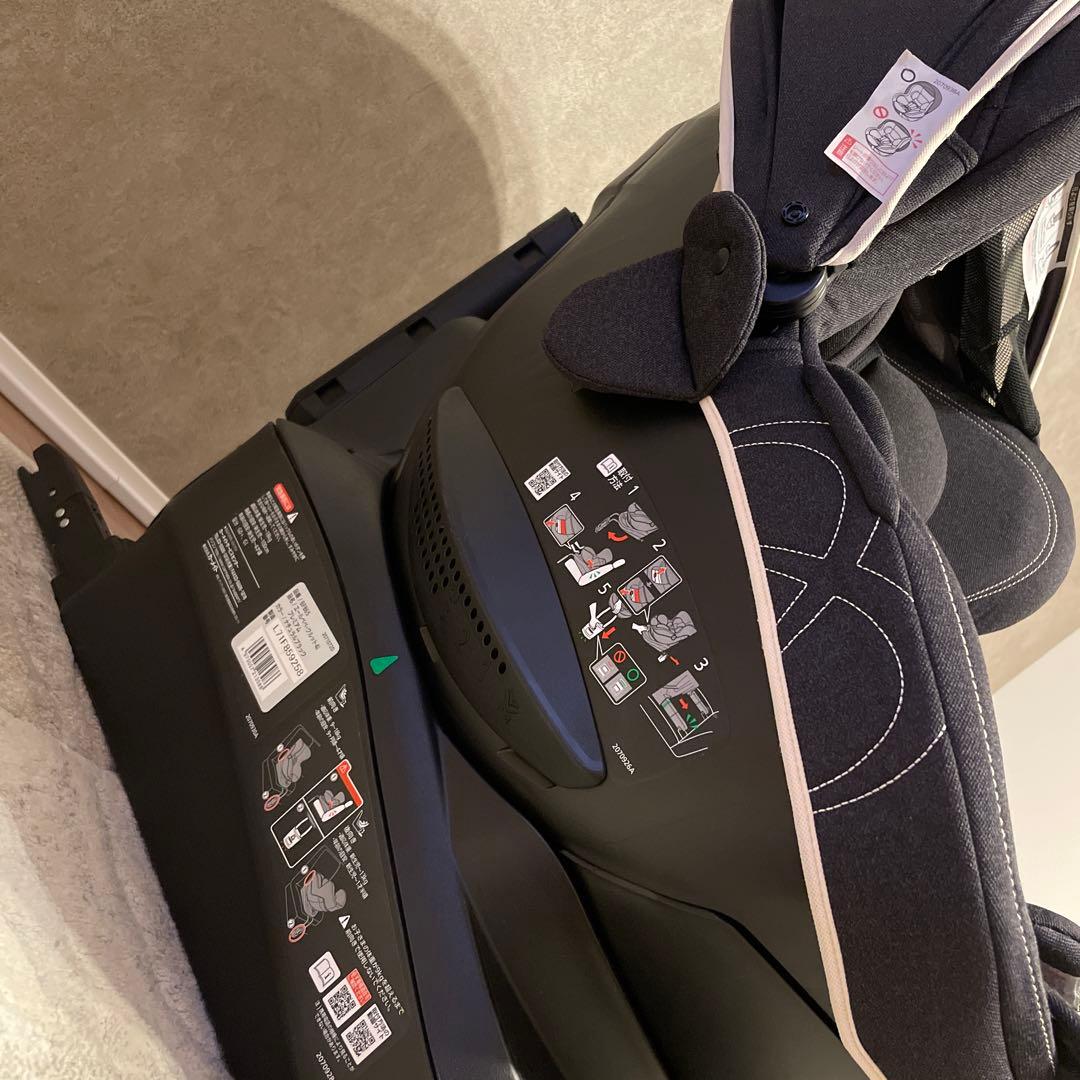 【美品】エールべべ　チャイルドシート　クルット4i