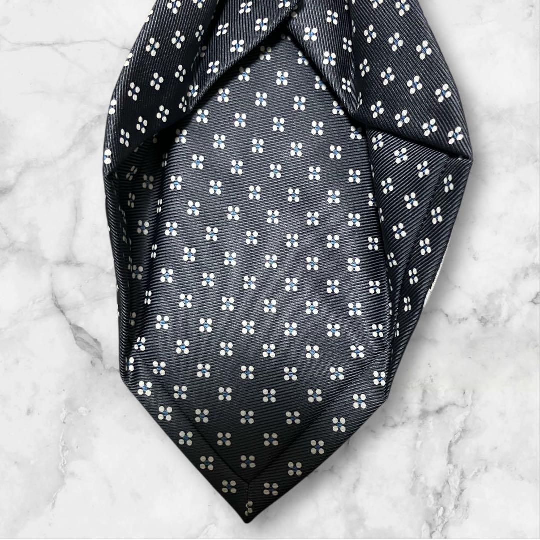 E.Marinella マリネッラ　ネクタイ　小紋柄　グレー　セッテピエゲ　肉厚