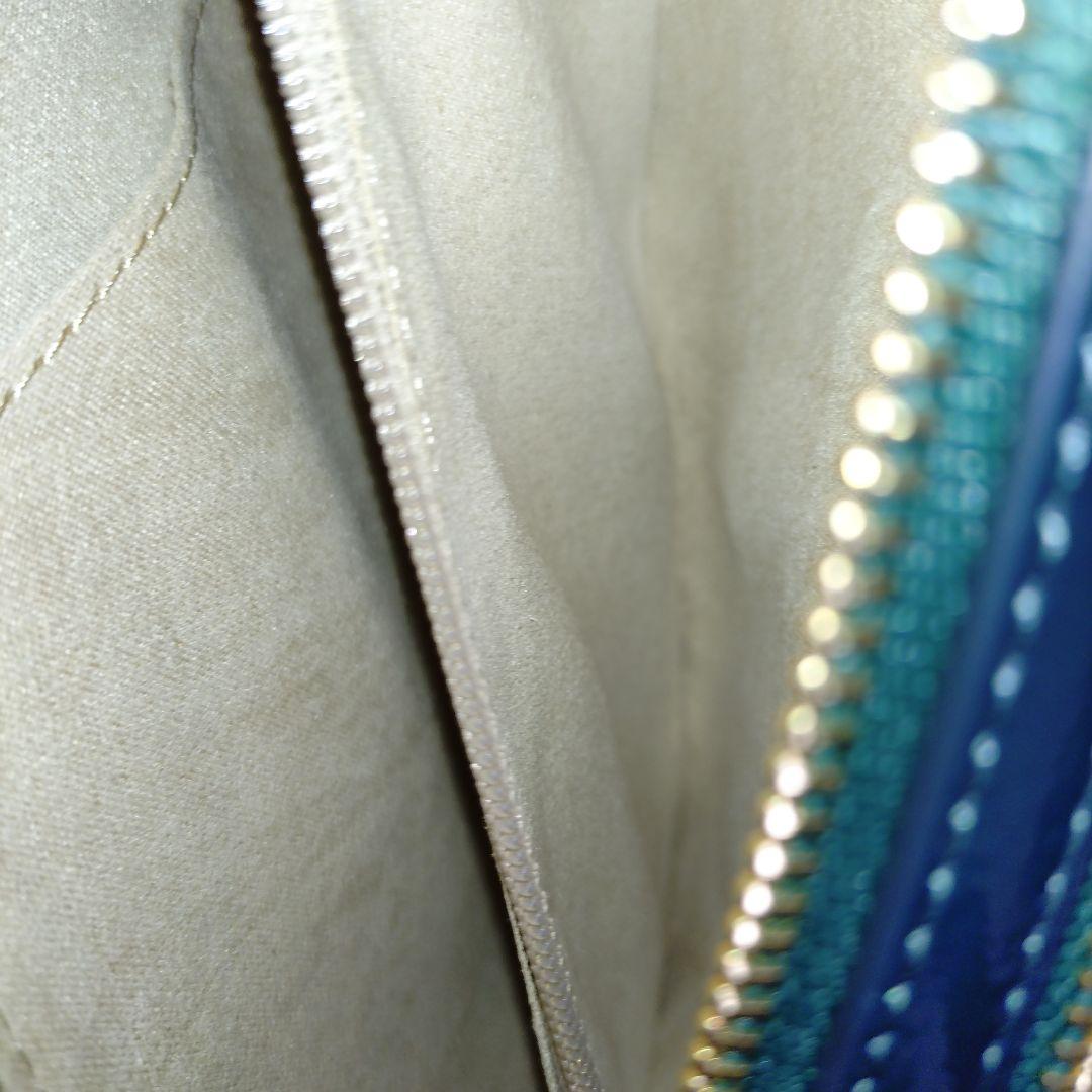 ATAOアタオ スマホショルダー　アミュレット　ディープエメラルド