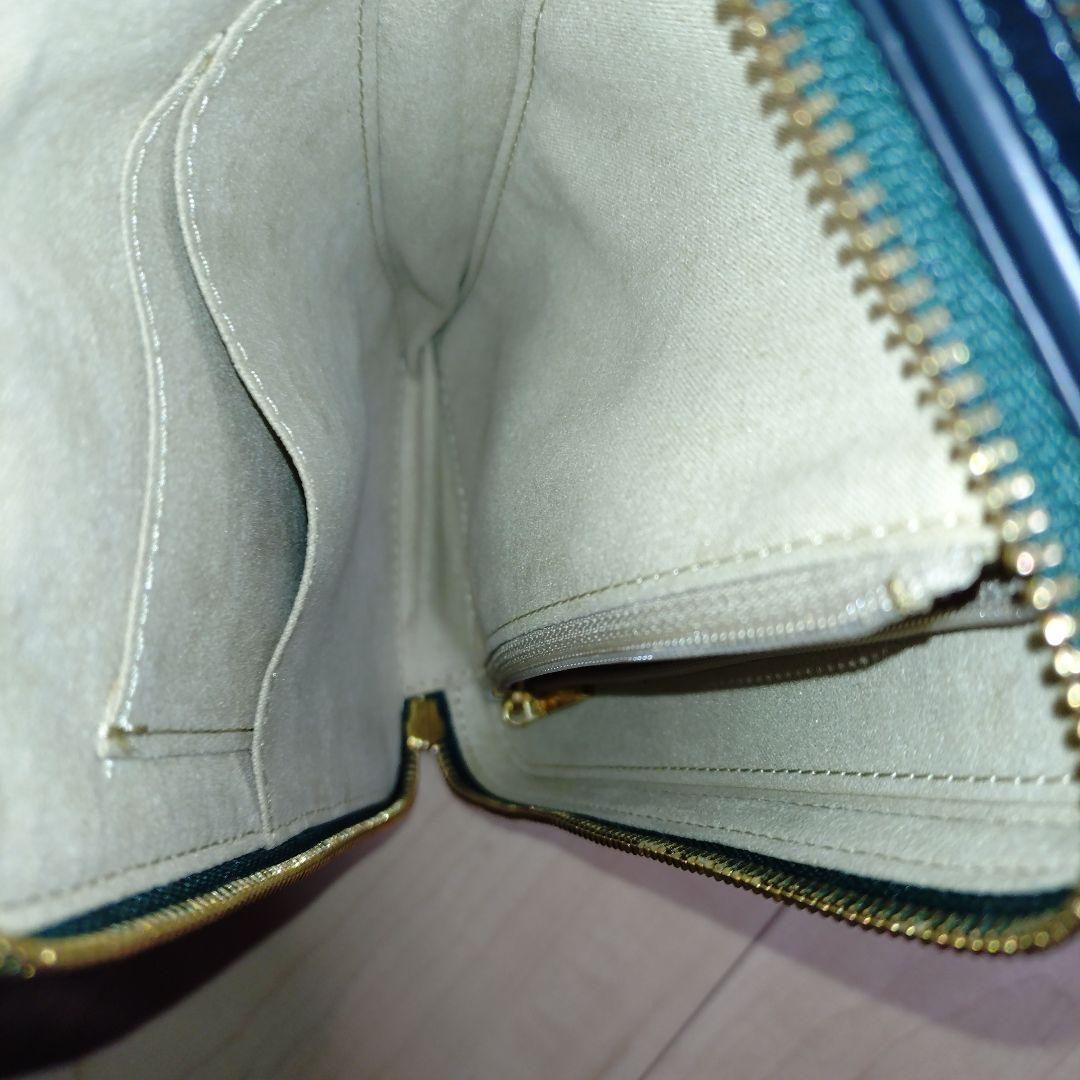 ATAOアタオ スマホショルダー　アミュレット　ディープエメラルド