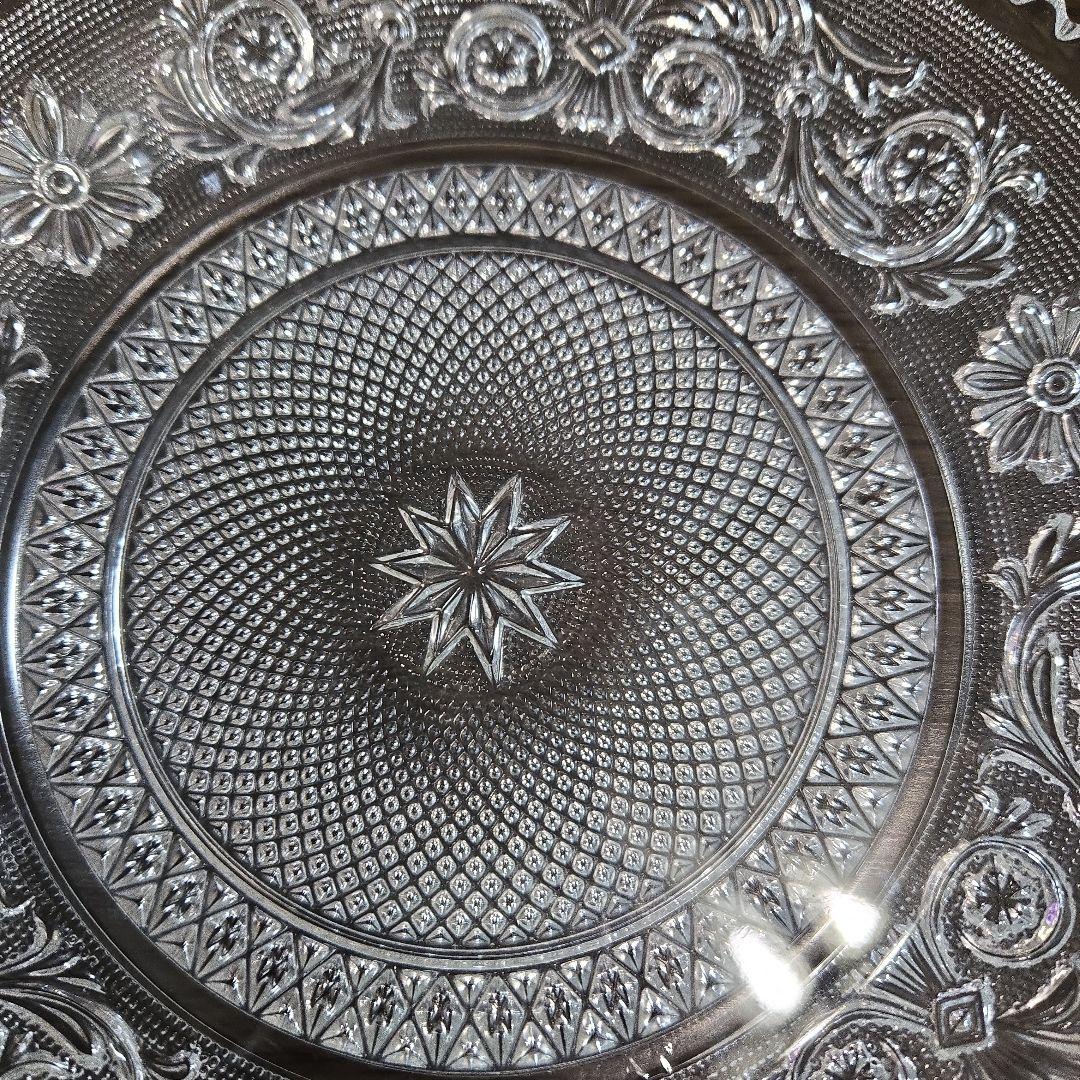 お値下げ❗【新品未使用】バカラ アラベスク プレート20cm