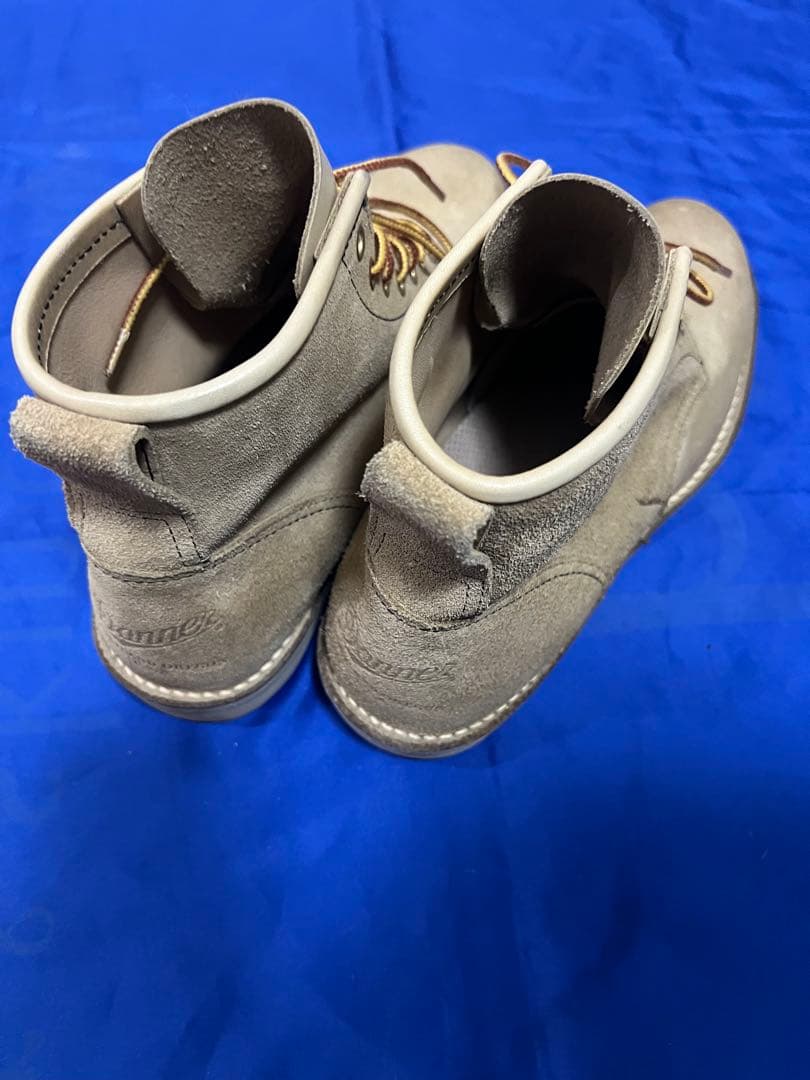 に*に様 Danner スエード ミッドカットブーツ 8 1/2 アイボリー　ベ