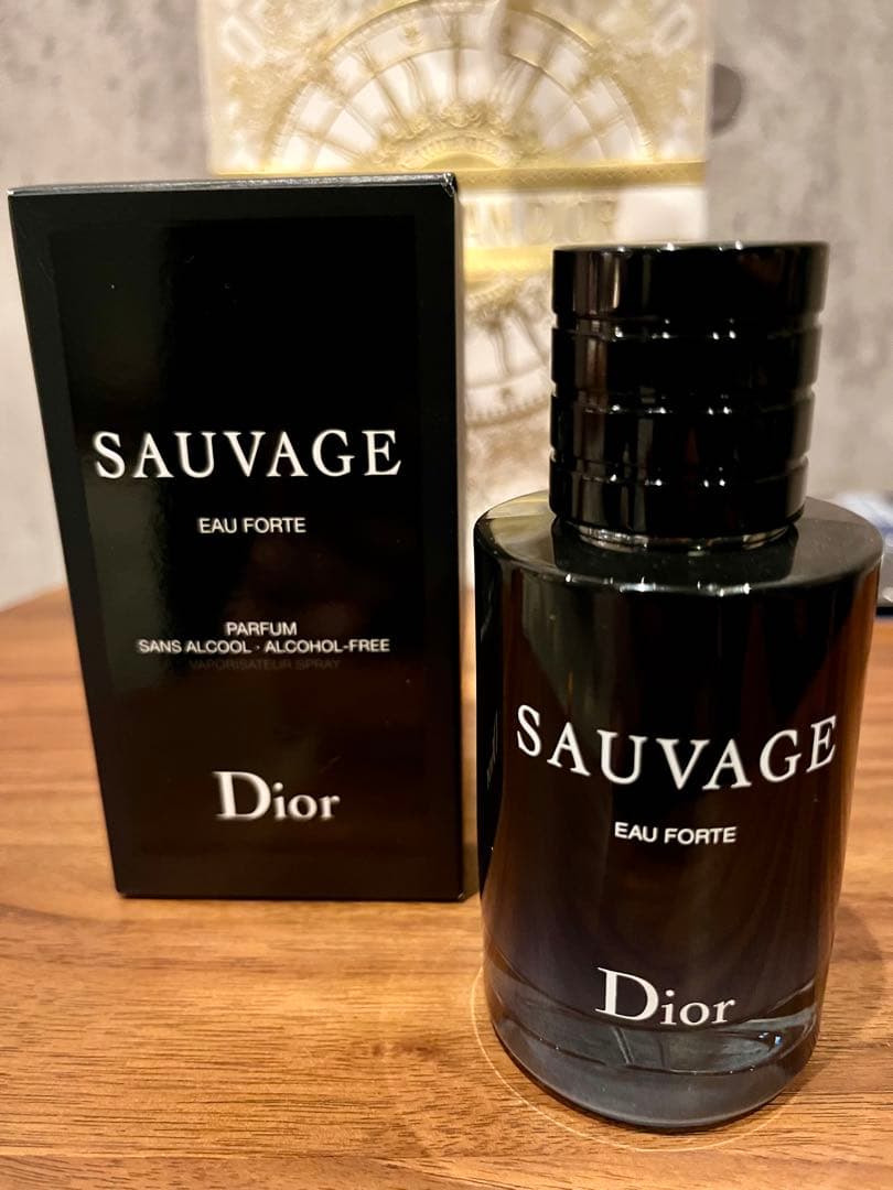 ディオール ソヴァージュ オーフォルト 60ml