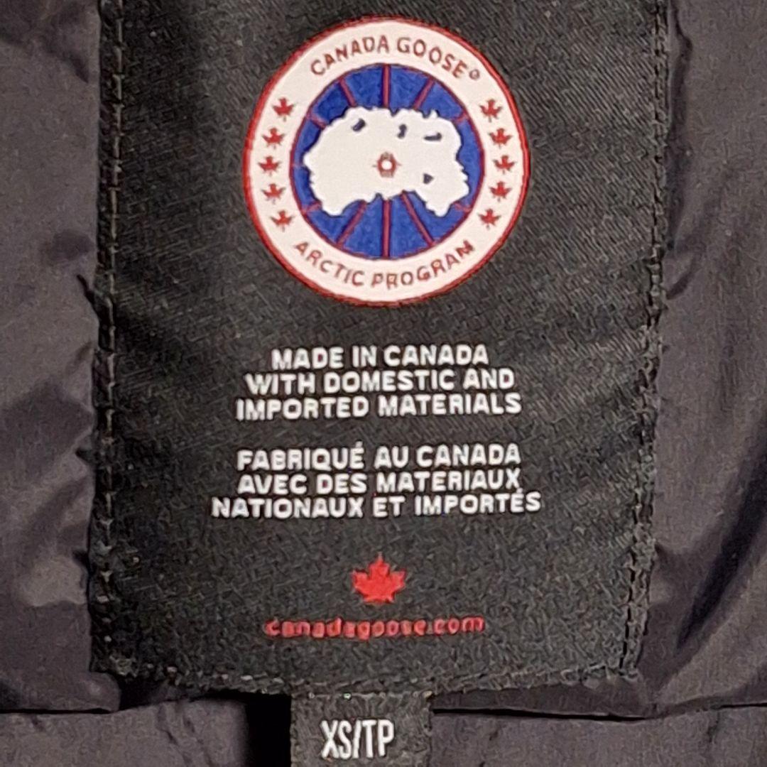[極美品] カナダグース   ブラック ダウンベスト