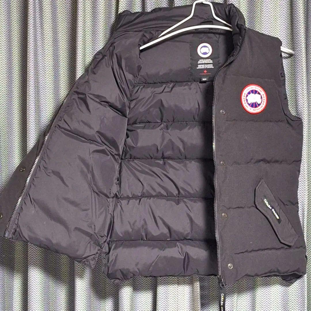 [極美品] カナダグース   ブラック ダウンベスト