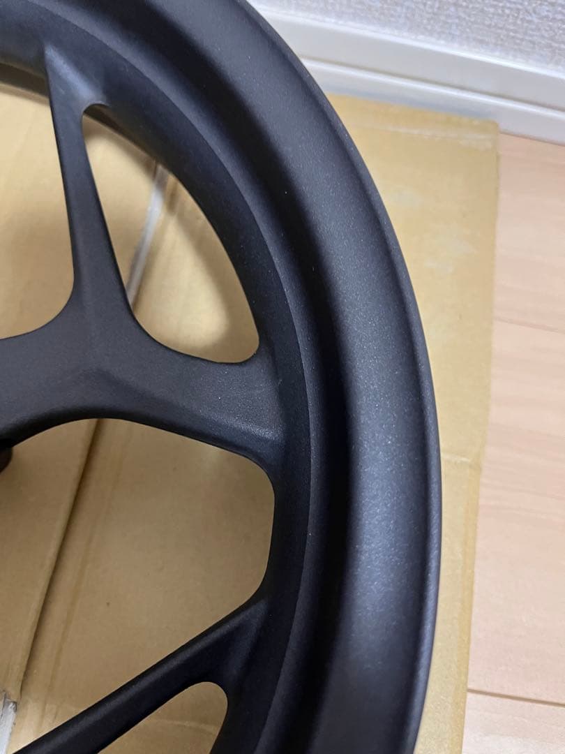 PCX フロントホイール