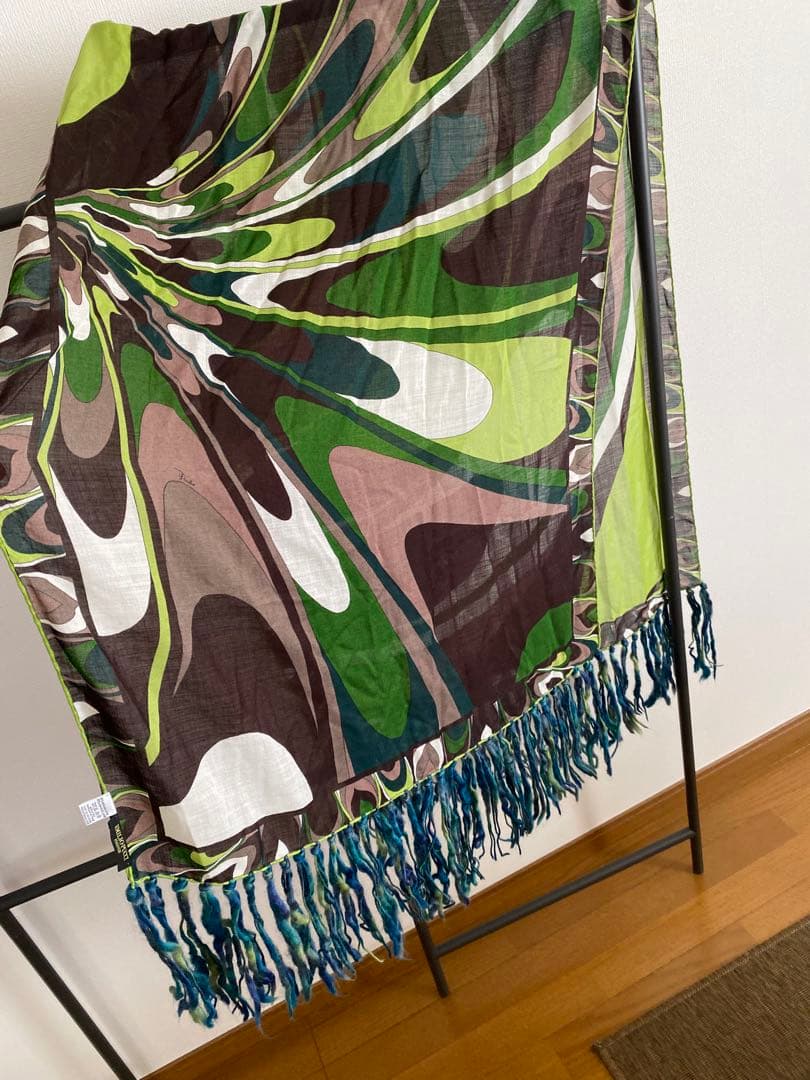 Y*o様 EMILIO PUCCI エミリオプッチ　シルクウール大判ショール　ス