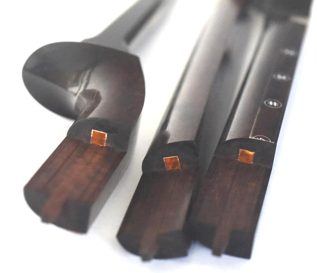 最高級三味線●金細●子持ち綾杉●トチ入り●紅木●ケース付●24-10-19-04