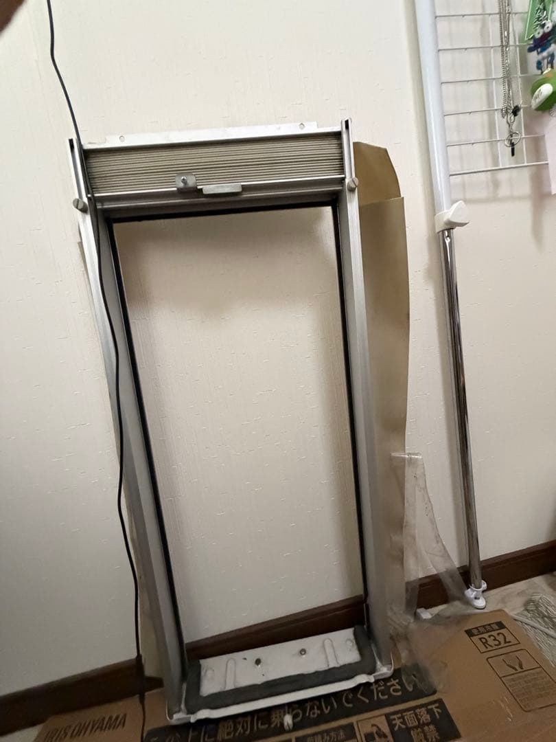 2018年製　Hier JA-16S ウィンドウエアコン