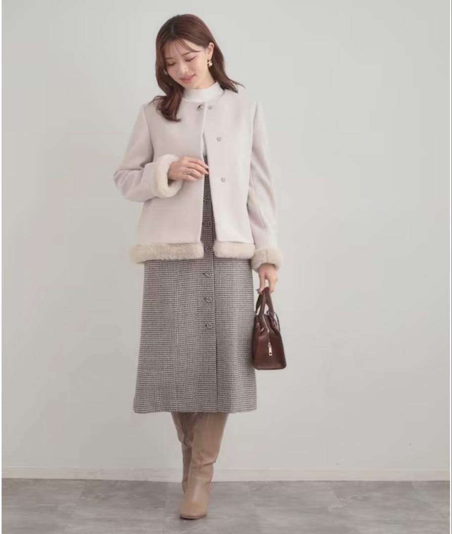 Couture Broochフェイクファー取り外し可能 ケープ風ショートコート