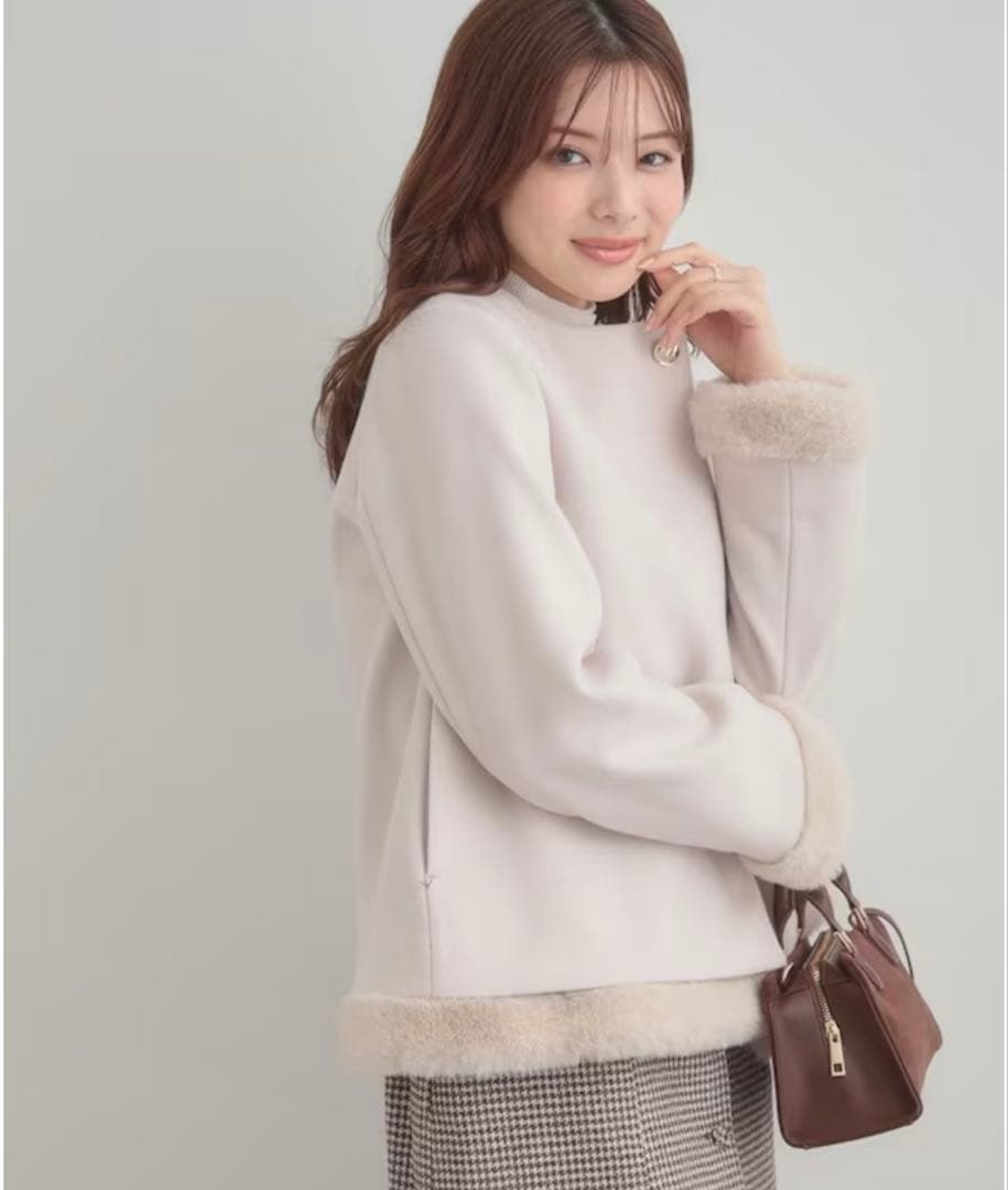 Couture Broochフェイクファー取り外し可能 ケープ風ショートコート