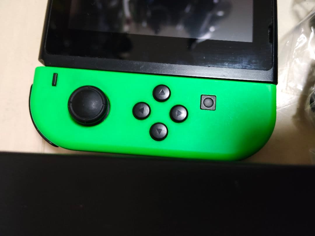 Nintendo Switch 本体 グリーン/ピンク Joy-Con　中古品
