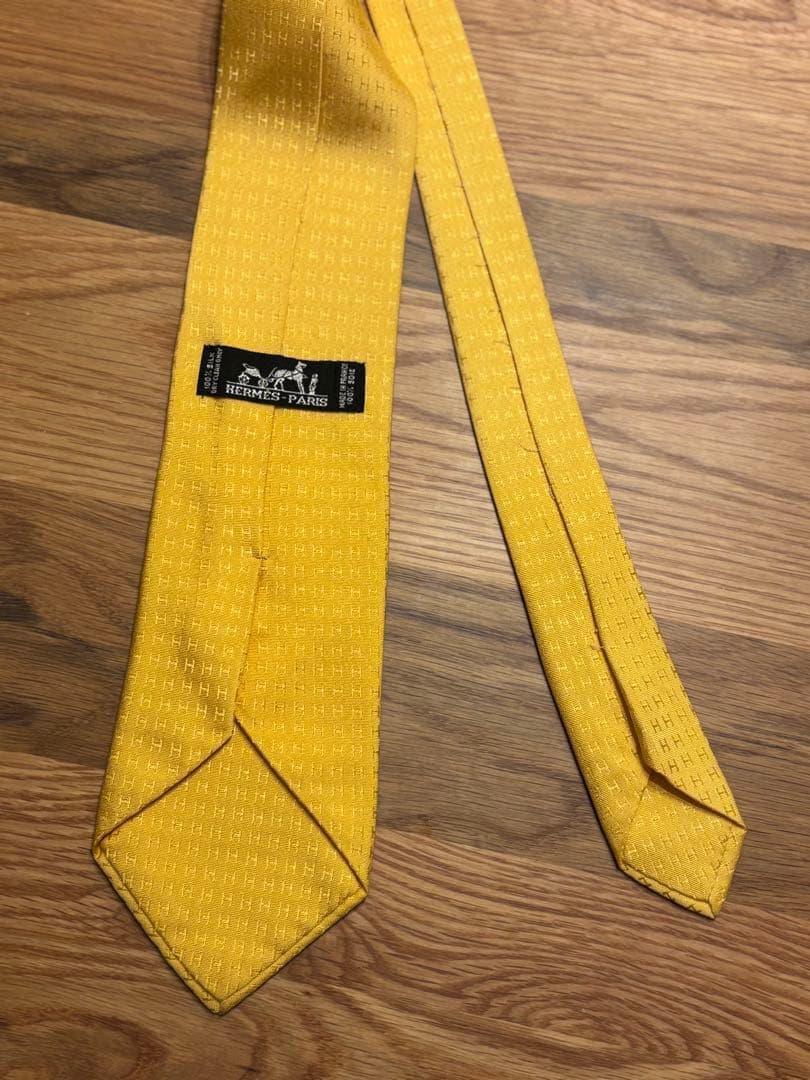 HERMES イエローネクタイ シルク100%