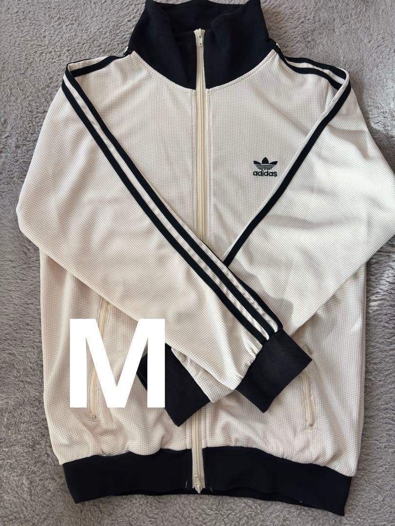 【値下げ】アディダス　トラックジャケット　Mサイズ