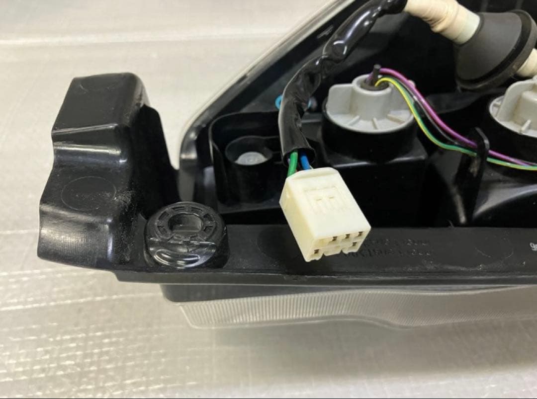 ♦︎ダイハツ★タントカスタムLA600S左純正テールランプ★インナーメッキ★良品★