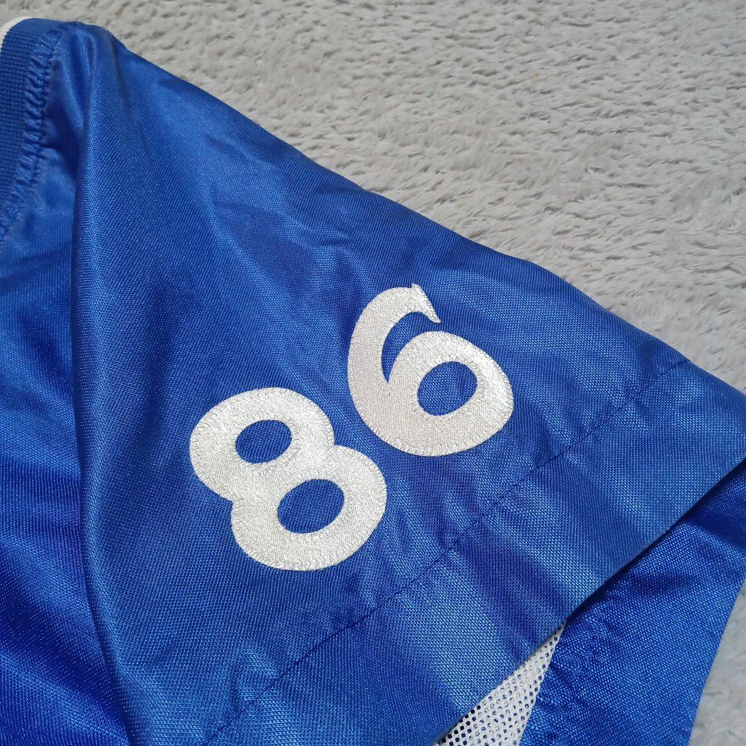 支給品 プロ野球 横浜ベイスターズ 山下監督 ナイロン Vジャン ジャンパー