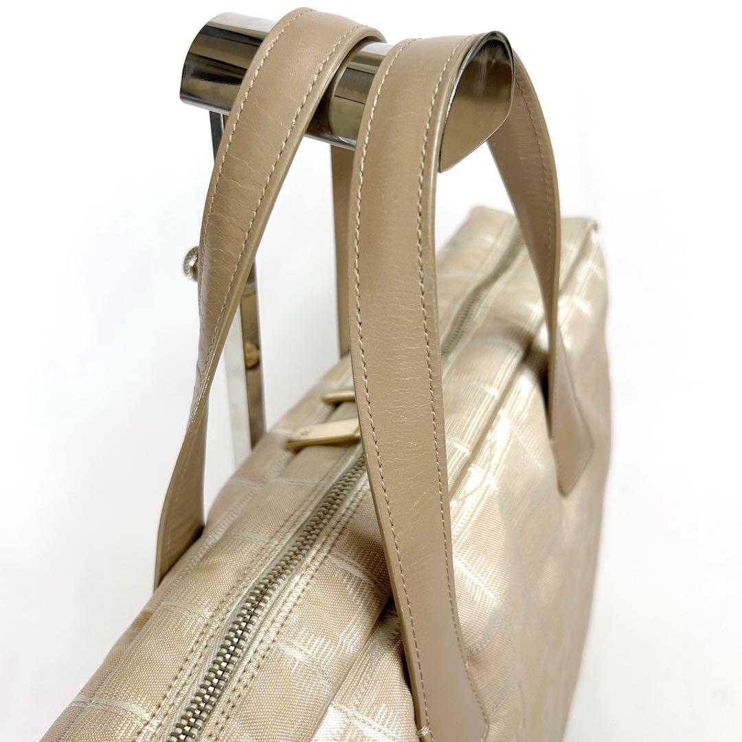 シャネル　ニュートラベルライン　トートバッグ　トップハンドル　ベージュ