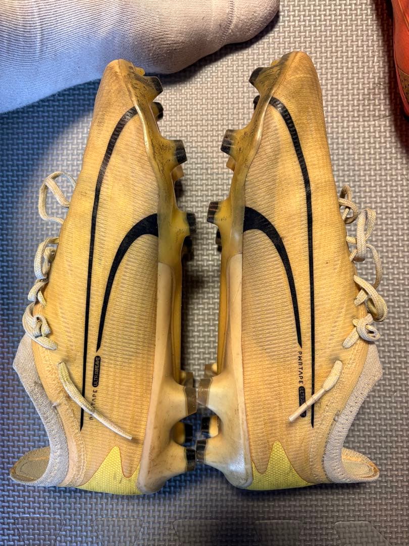 プーマ　ウルトラ　fg/ag 25.5