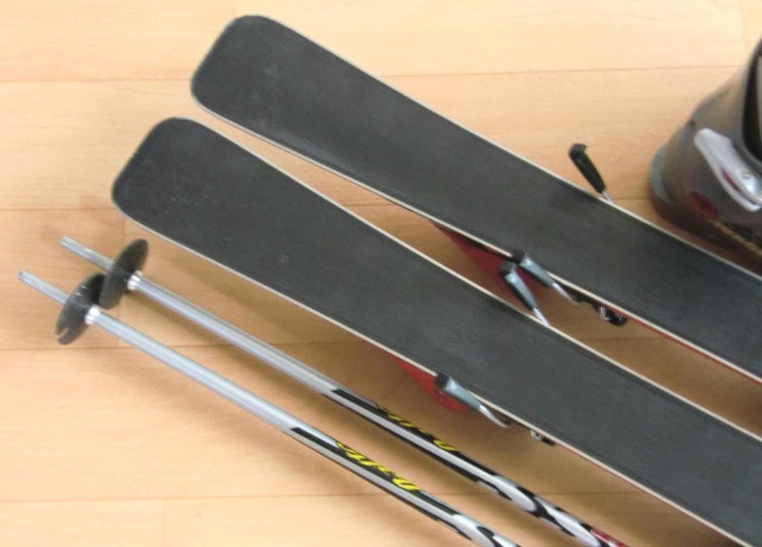 ■■送料無料■swallow■子供用スキー4点セット■板90/靴19■WAX■■