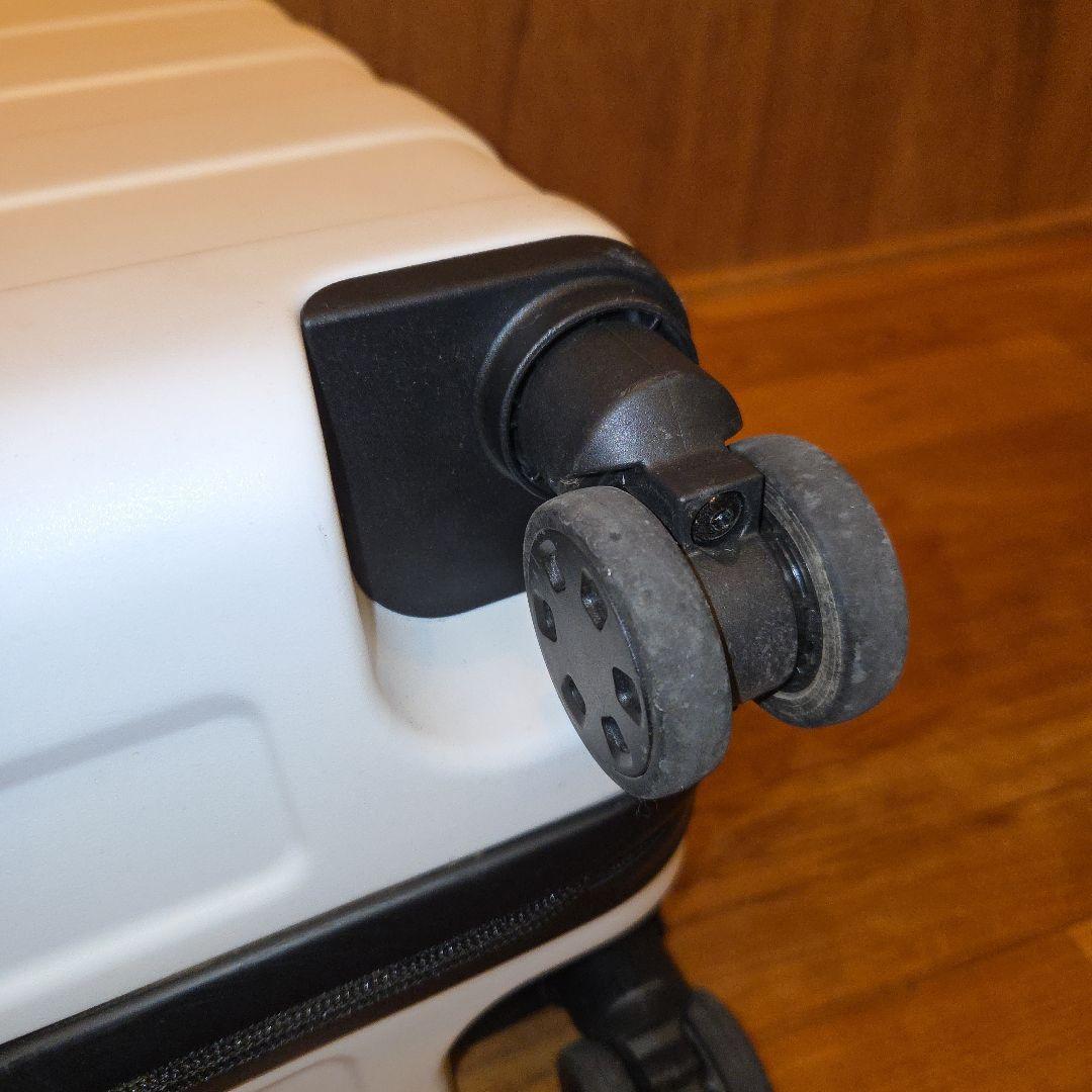 無印良品 バーを自由に調節できるハードキャリーケース 36L 白 ストッパー付