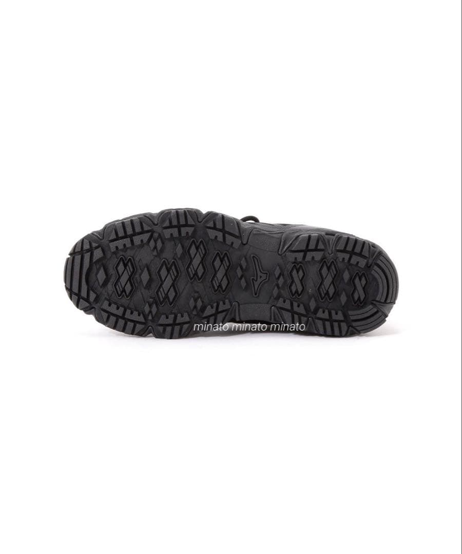 のん 未使用級 マーガレットハウエル NEW MIZUNO SHOES