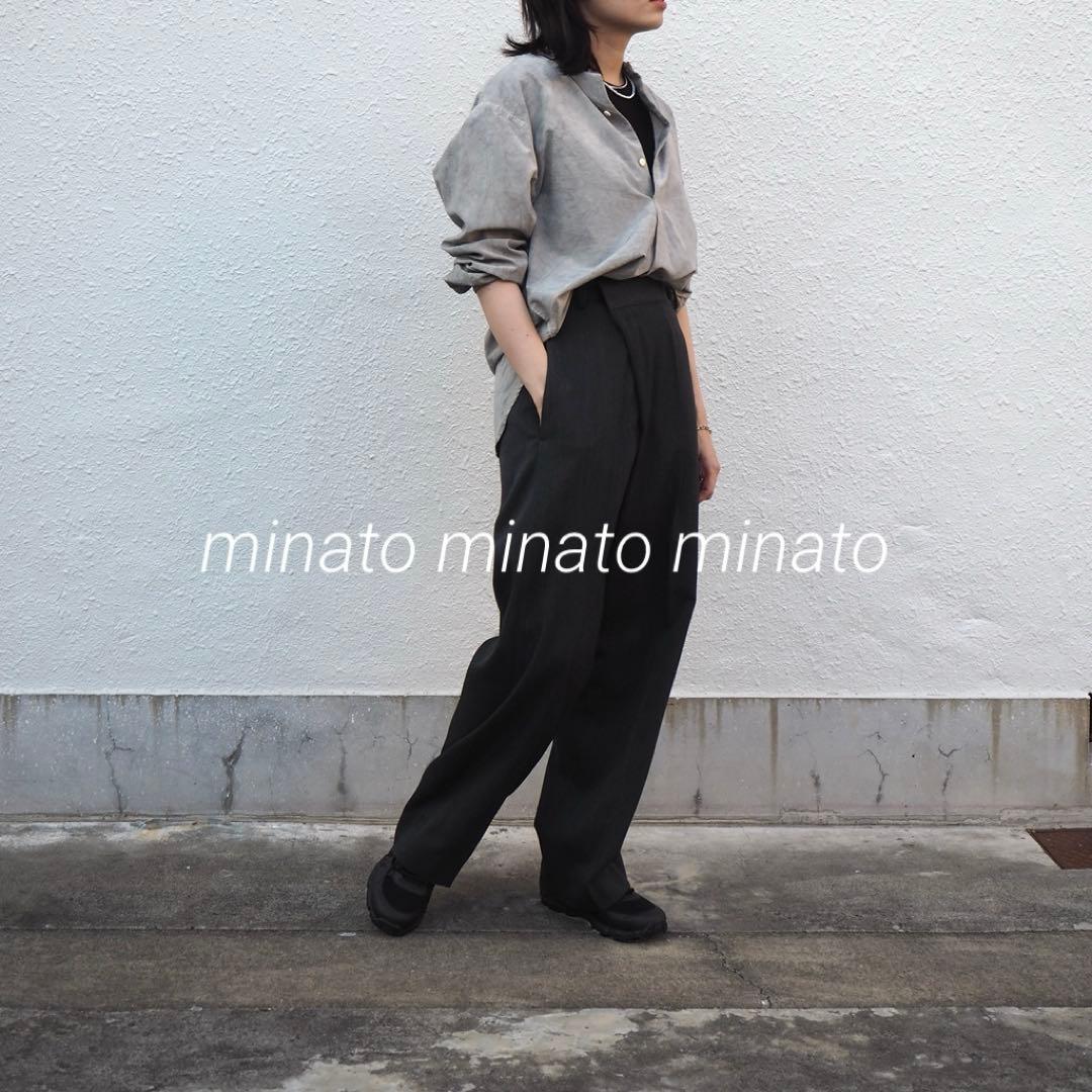 のん 未使用級 マーガレットハウエル NEW MIZUNO SHOES