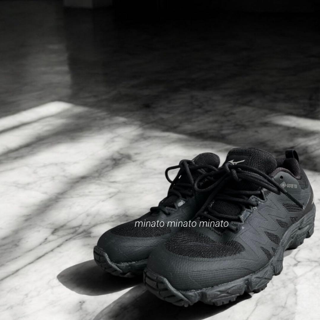 のん 未使用級 マーガレットハウエル NEW MIZUNO SHOES