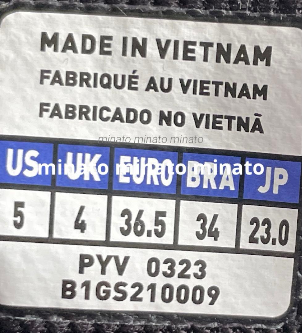 のん 未使用級 マーガレットハウエル NEW MIZUNO SHOES