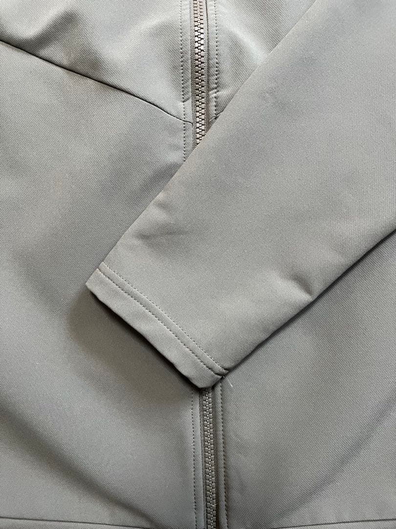 TaylorMade アウター