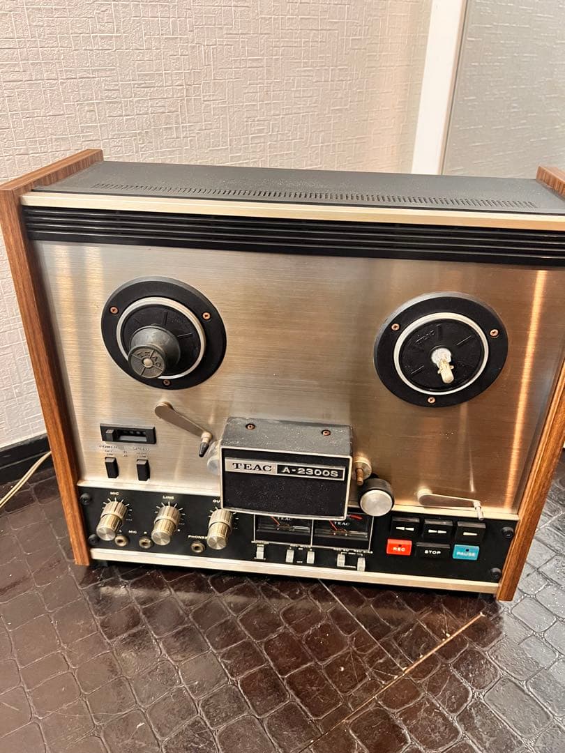 激安送料込‼️ TEAC ティアック A-2300S　ジャンク
