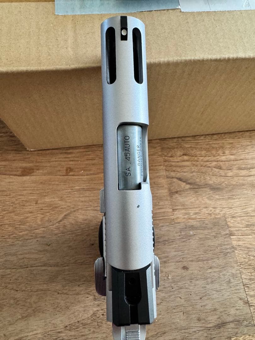 WA ウエスタンアームズ　V10　ガスブローバック　中古　ジャンク扱い