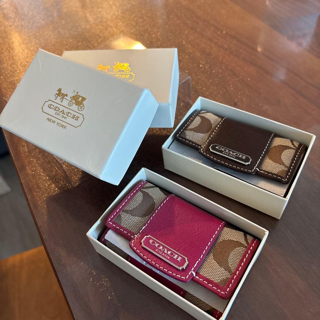 ※ポム　【未使用】COACH 二つ折りキーケース ピンク ブラウン