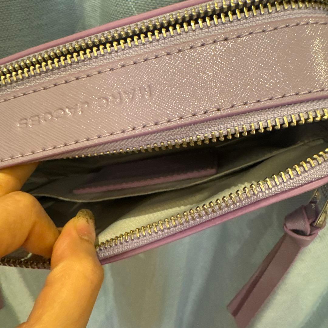 マークジェイコブス 薄紫 スマホショルダーバッグ