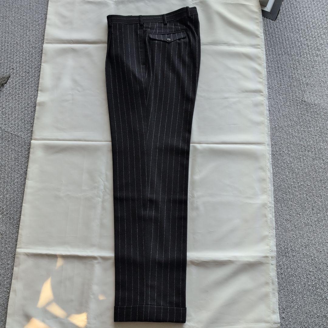 エルメネジルド・ゼニア フランネルストライプスーツ