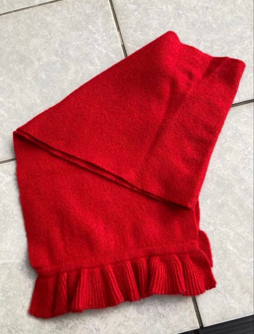 FOXEY、フォクシー 、 カシミアマフラー　差し色に　レッド