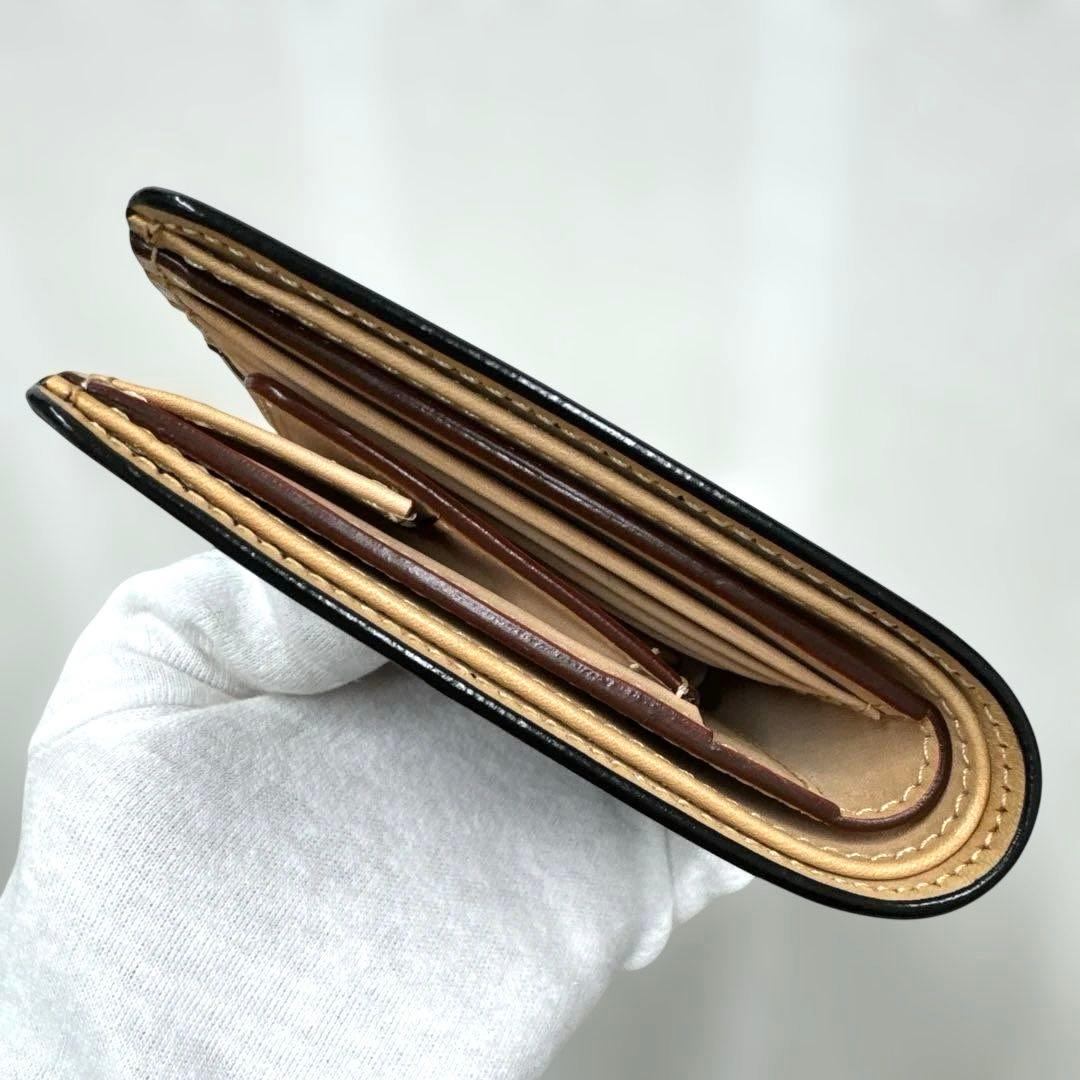 未使用品 大峡製鞄 レザー 二つ折り財布 ブラック
