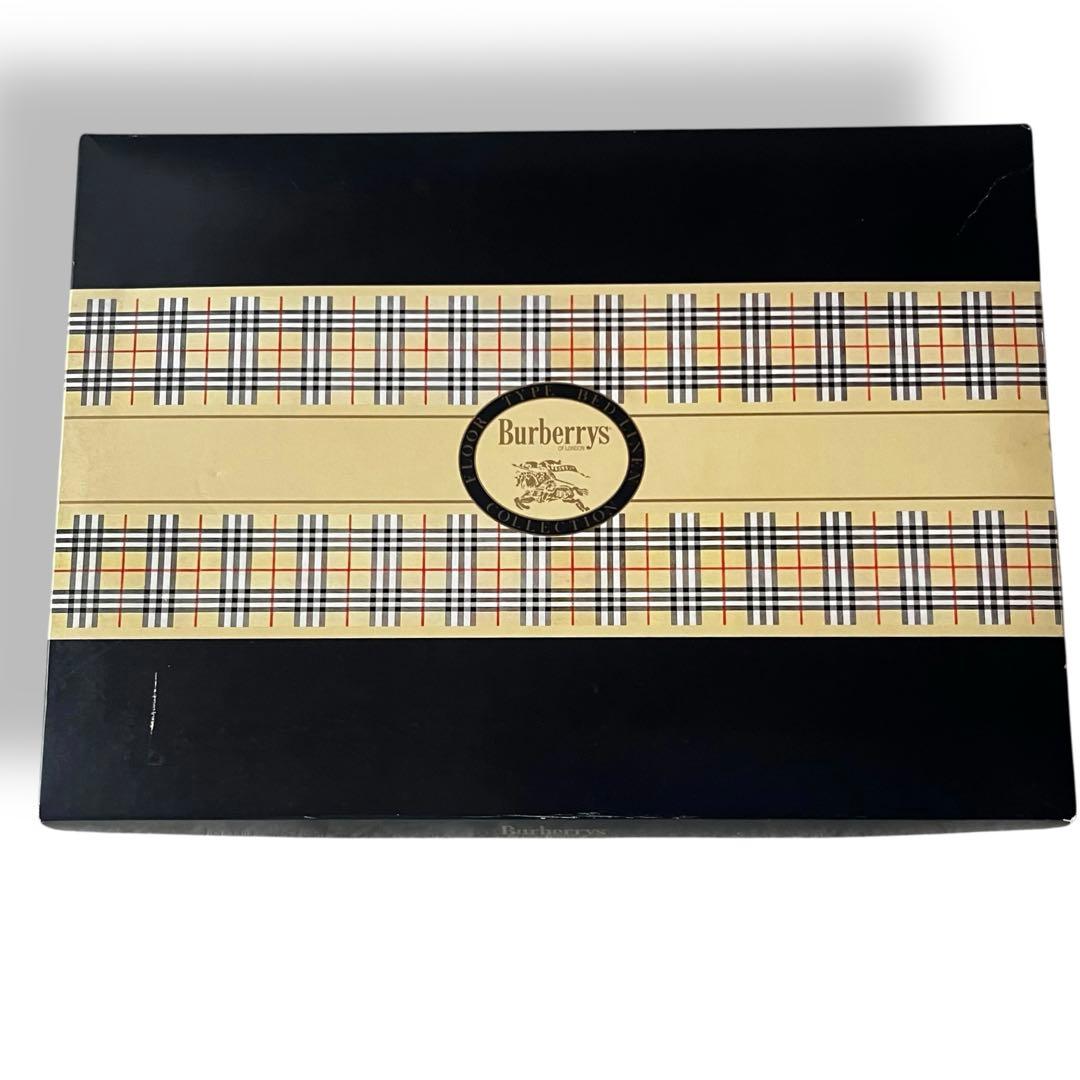 未使用✨バーバリー　ブランケット膝掛け65×120 ノバチェック　ウール100