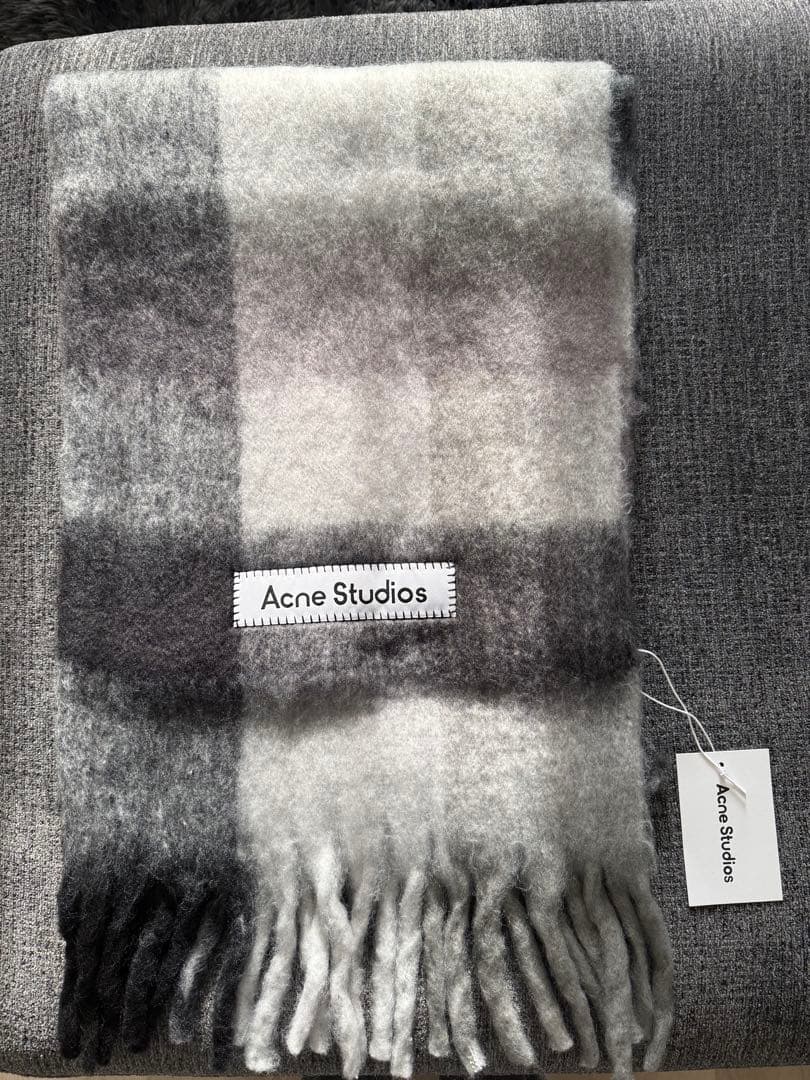 最安値☆【新品♡タグ付き】Acne Studios チェック柄マフラー 黒