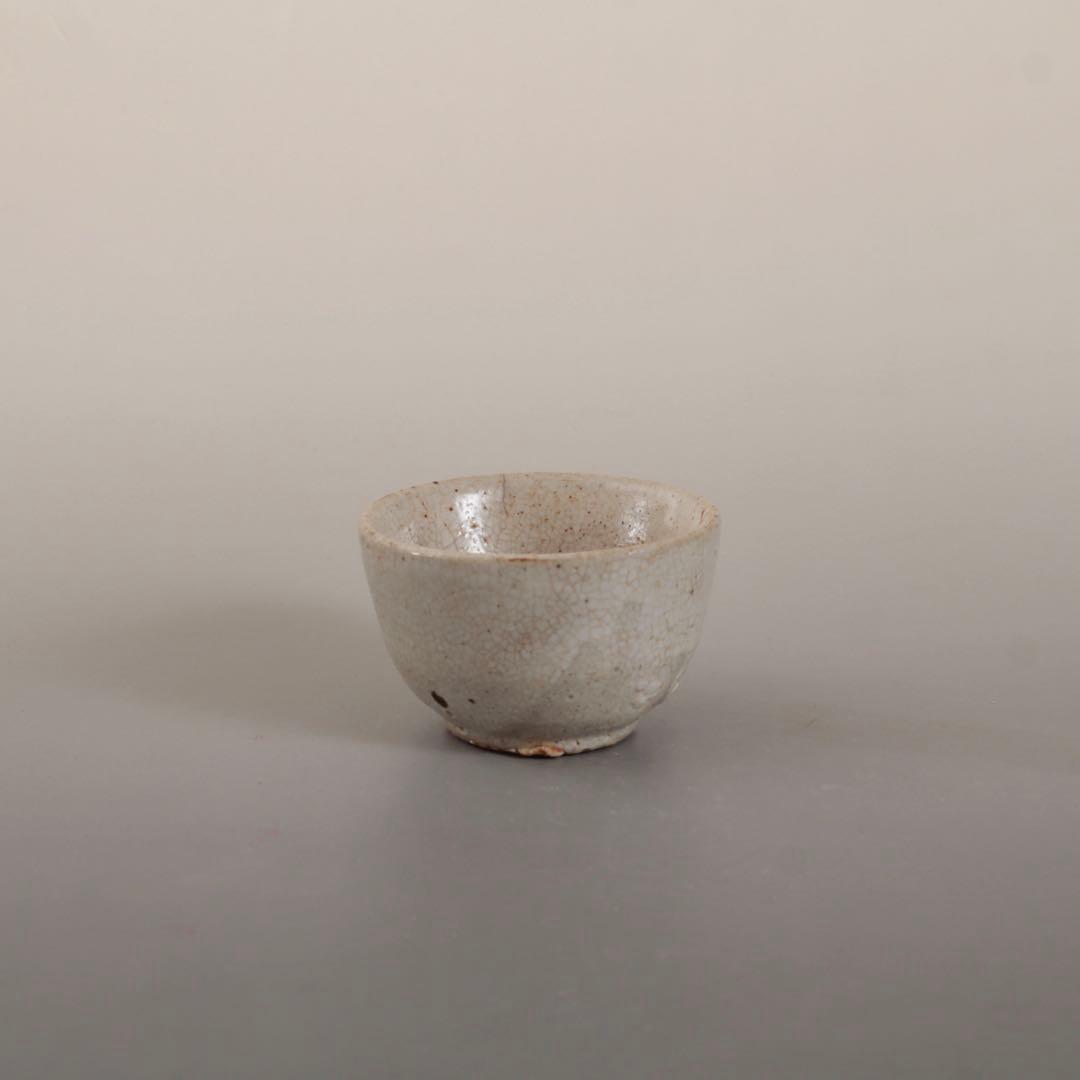李朝 盃 ぐい呑み 酒器 小貫入 古美術 朝鮮美術 古道具 アンティーク