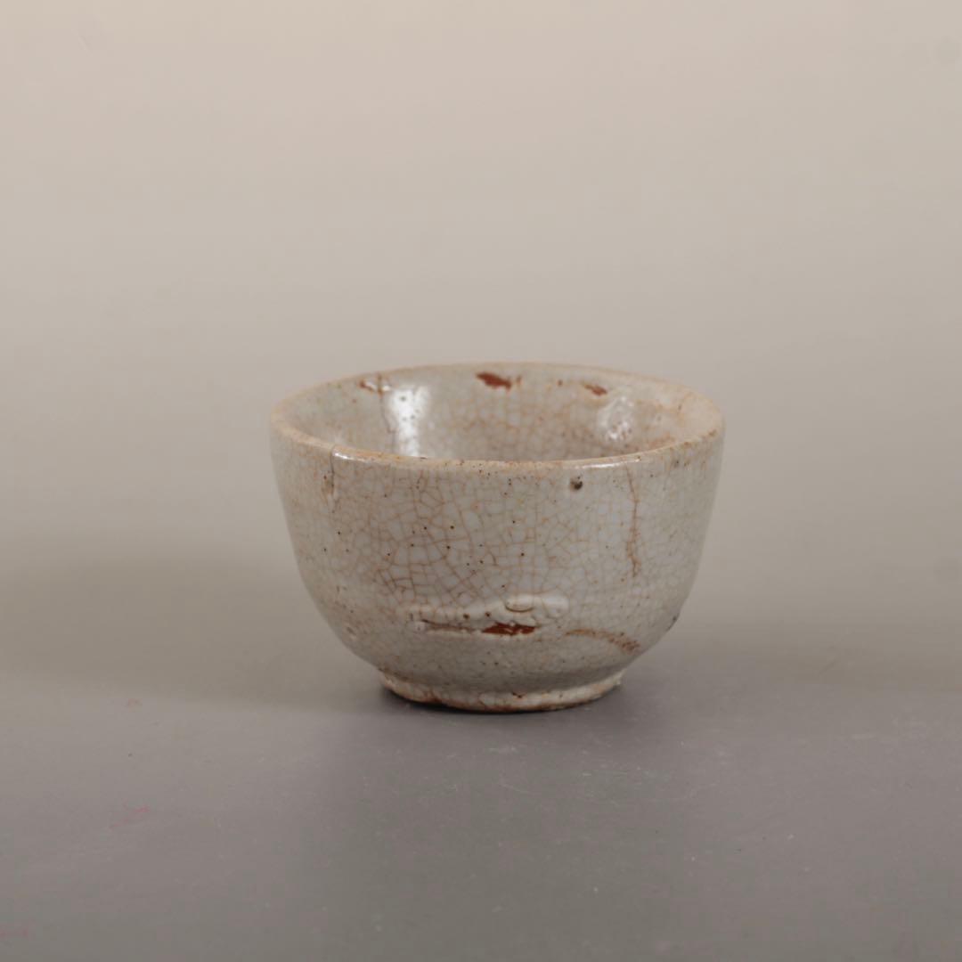 李朝 盃 ぐい呑み 酒器 小貫入 古美術 朝鮮美術 古道具 アンティーク