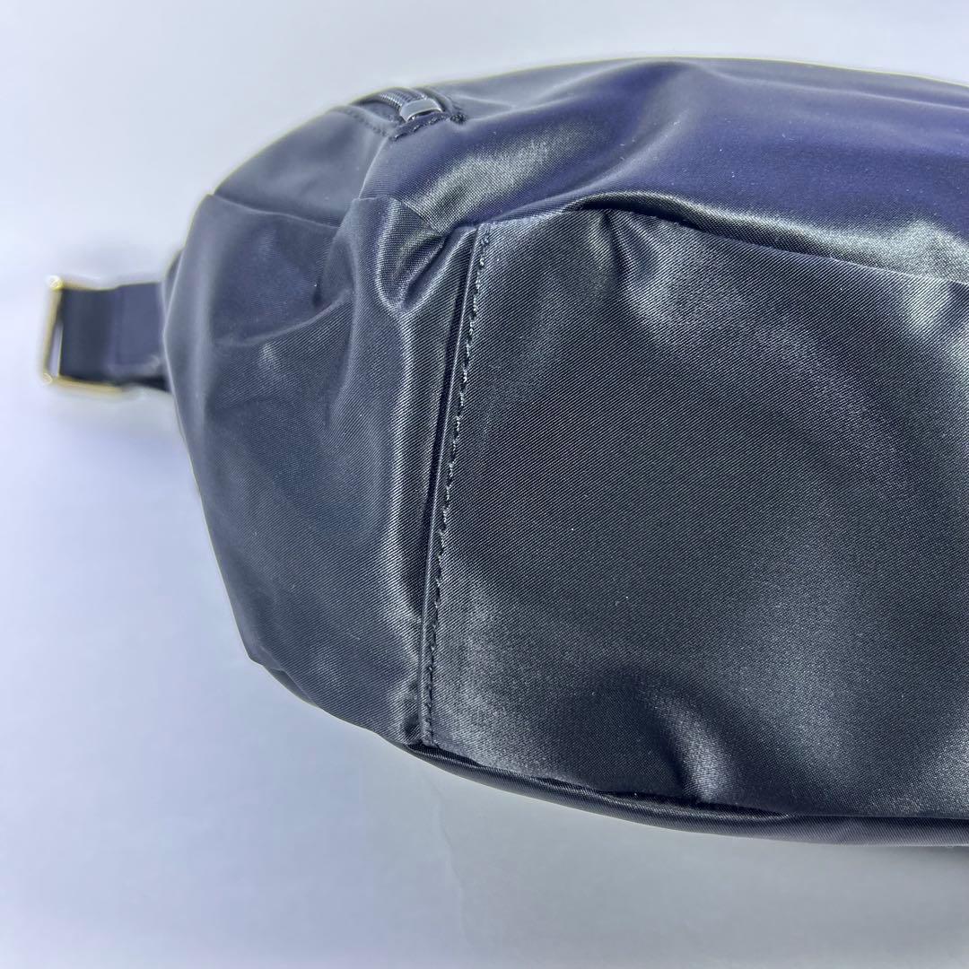 レア✨russet クラウズナイロンラウンドビッグショルダーバッグ ゴールド金具