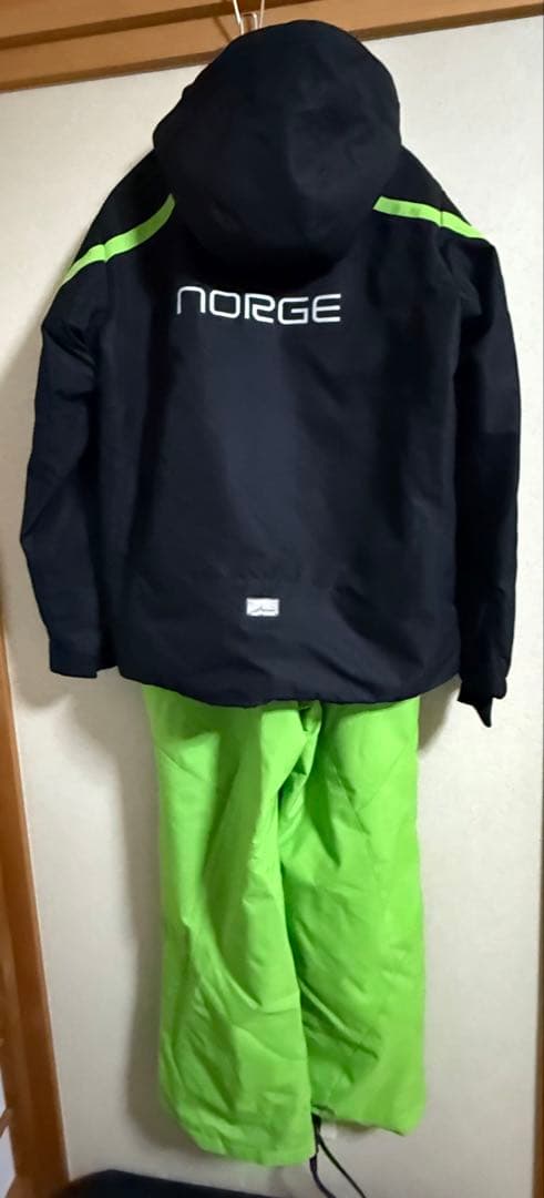 子ども用スキーウェア 黒/緑 Phenix 160㎝