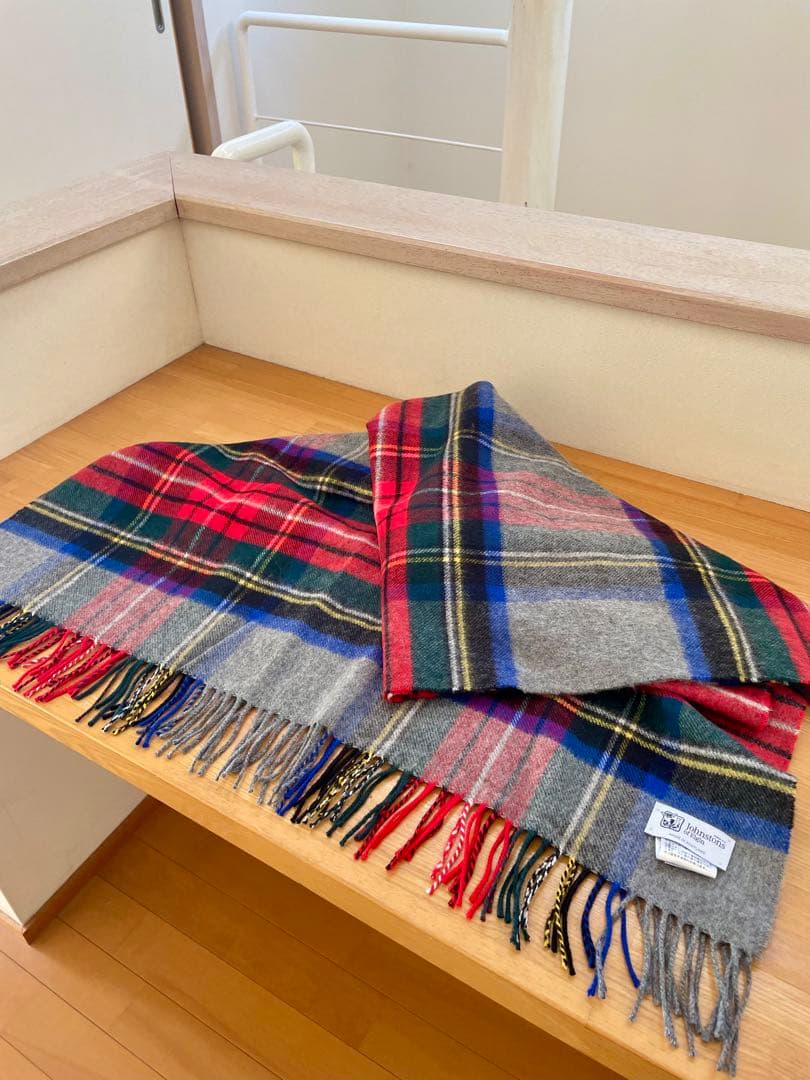 ジョンストンズ大判ストール（PLST限定）