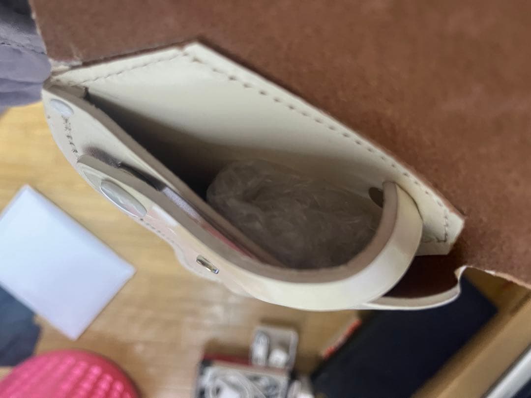 ホルスター 、白 (本革)