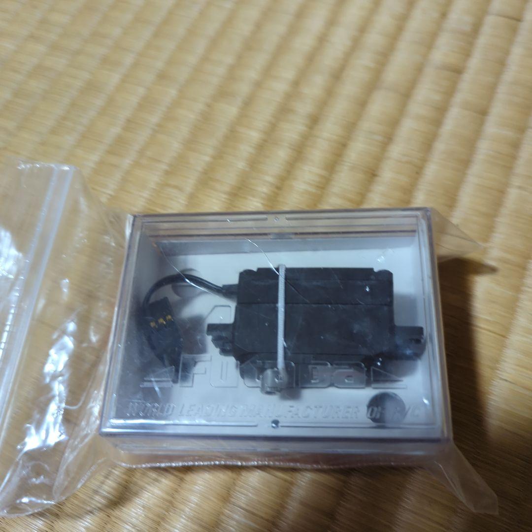 ラジコン　サーボ