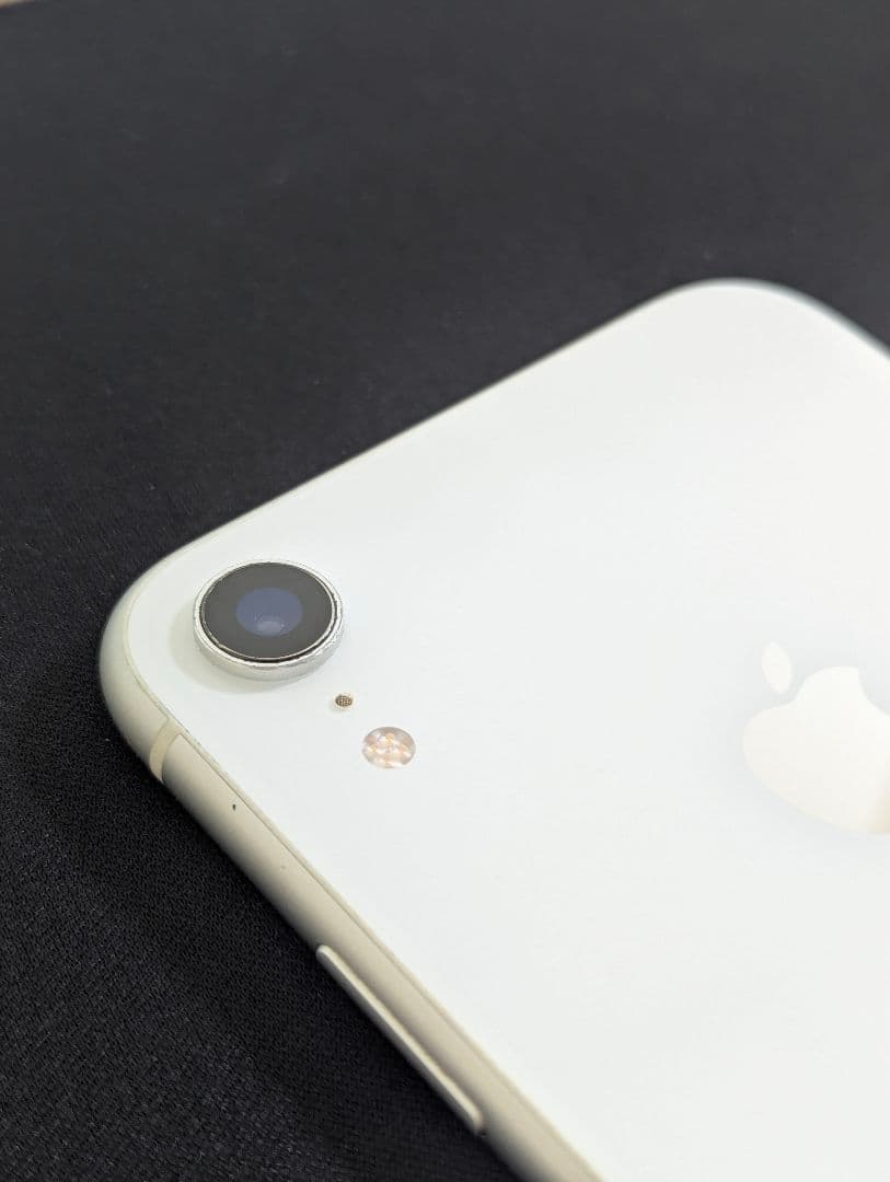 Apple iPhone XR ホワイト 64G
